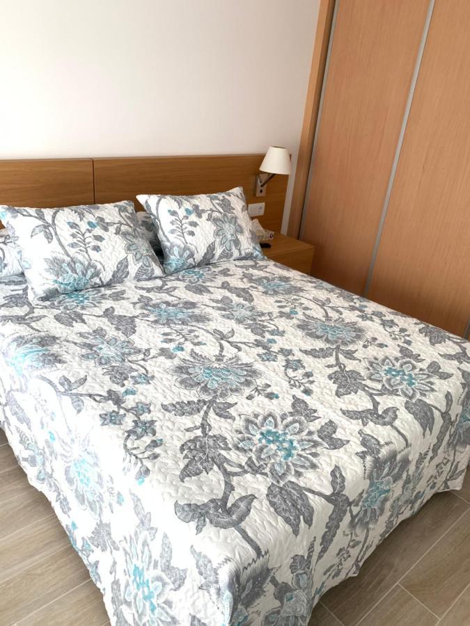 Apartamentos Do Mar О Грове Екстериор снимка